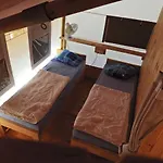 Drago Tours Lodge Tent Joy Safari, Lanterna